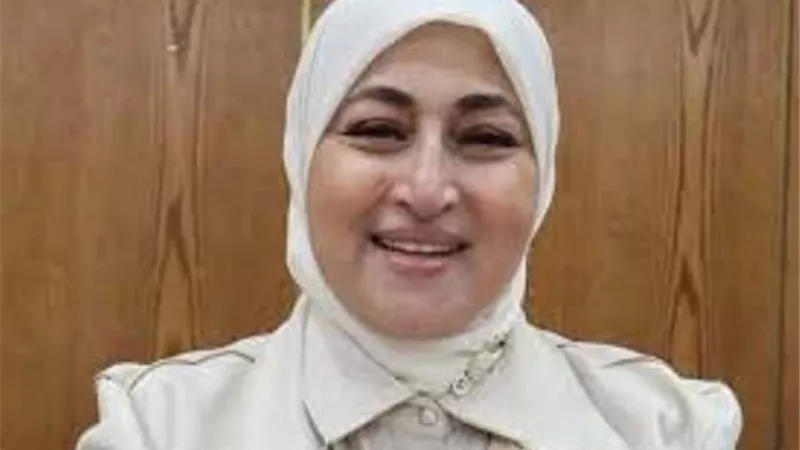 عميدة إعلام القاهرة : الرئيس أوضح للشعب ميثاق عمل الجمهورية الجديدة