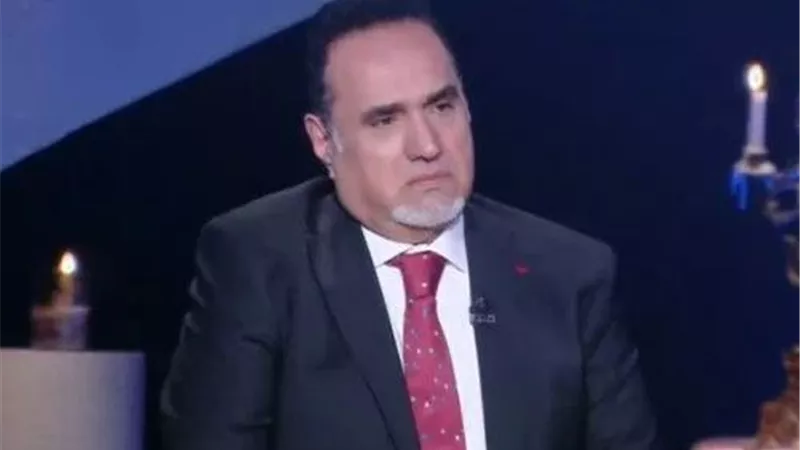 طارق فؤاد يكشف عن صله قرابه بينه وبين مدحت صالح