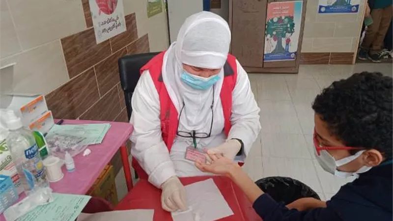 وزارة الصحة تعلن تقديم فحوص الكشف عن فيروس سى بين طلاب الإعدادية مجانًا