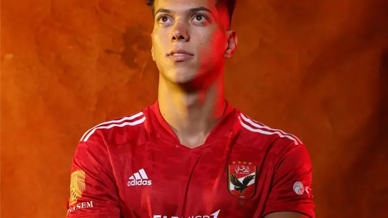 محمد عبدالله ..نجم الأهلى شجع الزمالك فى مباراة فيوتشر