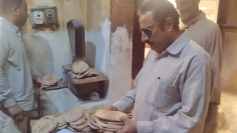 ضبط 84 مخالفة متنوعة خلال حملات على المخابز والأسواق بالمنيا