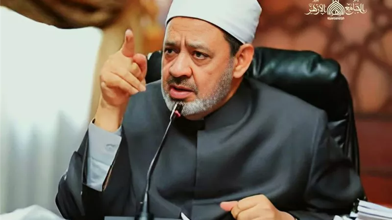 رسائل الإمام..الإيمان هو أن نتسلح بقدرة الله تعالى