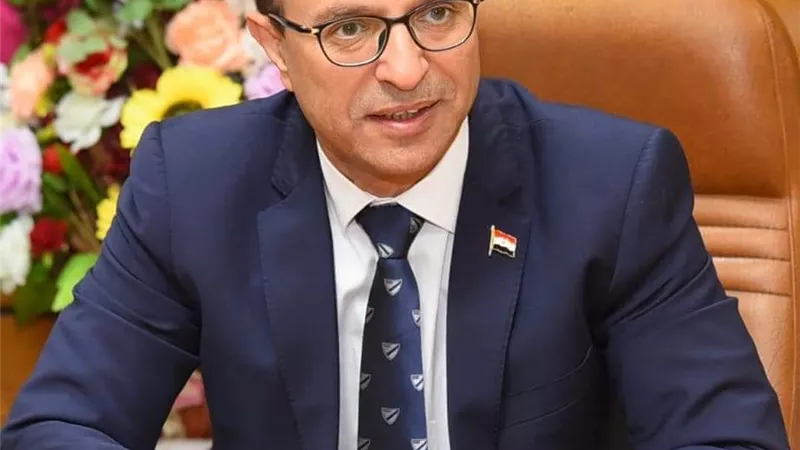 المنشاوي يعين وكيلين وثلاثة من رؤساءالأقسام بعدد من كليات الجامعة