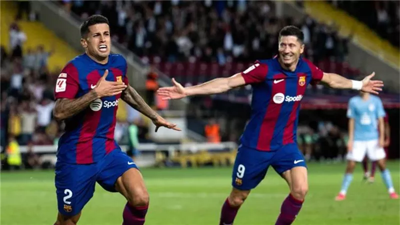 حسم موقف ليفاندوفسكي وكانسيلو من مواجهة ريال مدريد