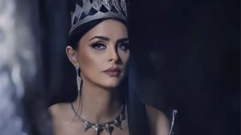 بنظرة ساحرة .. نور تداعب متابعيها من كواليس 