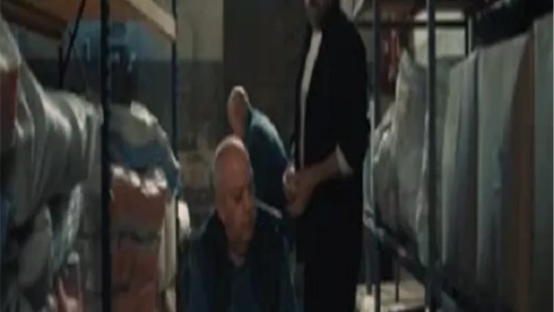 بيت الرفاعي.. ياسين ينتقم للحاج عفيفي من نعماني بعد حرقه لمصنعه