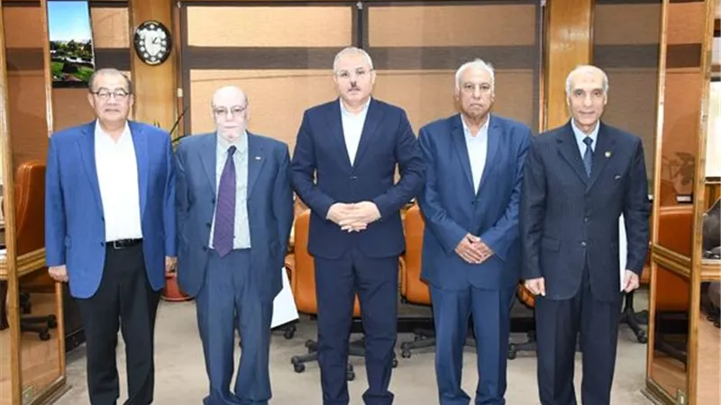الدكتورة داليا صبري تفوز بجائزة الأبحاث العلمية لخدمة المجتمع
