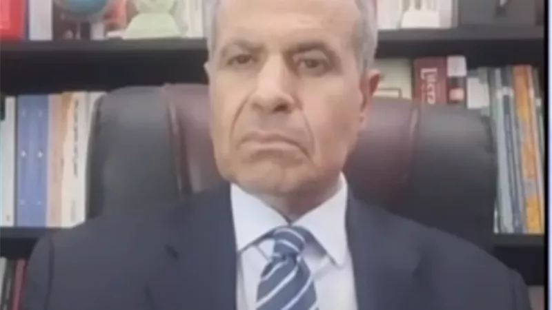 العشرى : الدورى المصرى فى دعم غزة الأمل الوحيد لأهالى القطاع .. فيديو
