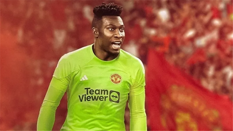 أونانا أفضل لاعب فى مانشستر يونايتد خلال شهر مارس