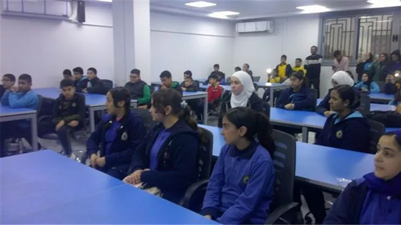 الكلية المصرية الصينية تناقش الذكاء الإصطناعي بمدارس الإسماعيلية