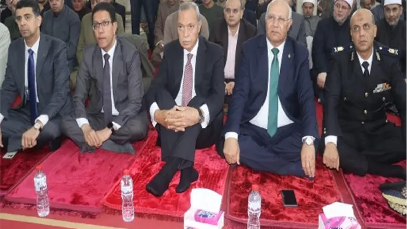 محافظ القليوبية يشهد إحتفالية ليلة القدر بمسجد ناصر بمدينة بنها