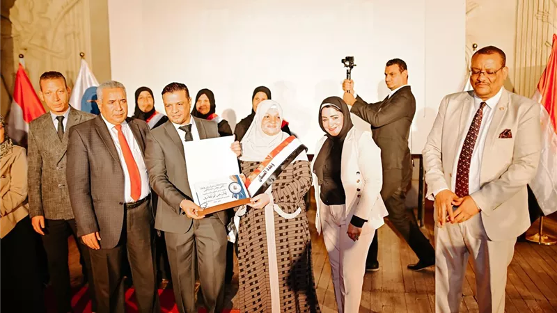 وحدة السكان بالأقصر تحتفى بالامهات المثاليات