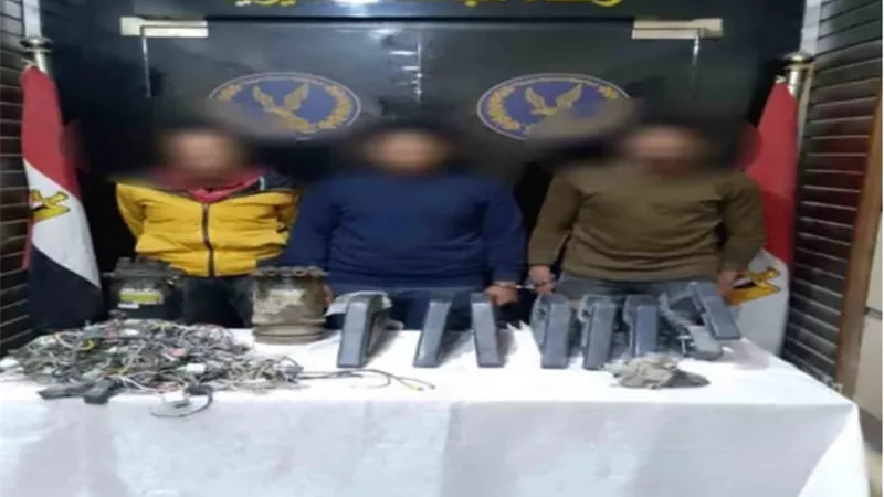 الداخلية تضبط نشالين الشوارع في القاهرة