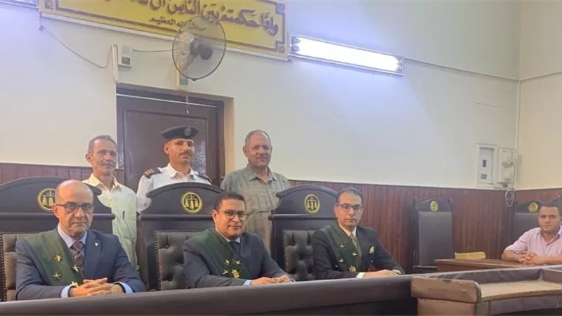 ابن مدينة المنيا الجديدة وقع بالمكيفات