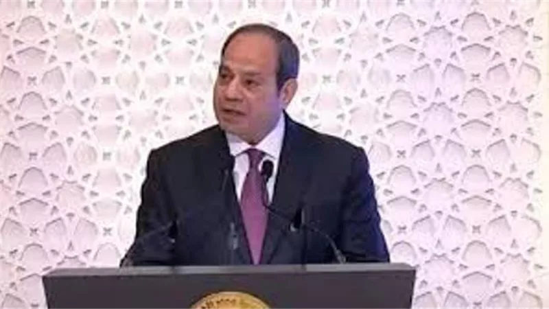 بعد قليل .. السيسى يصل مقر حفل إفطار الأسرة المصرية وسط مشاركة كافة طوائف المجتمع