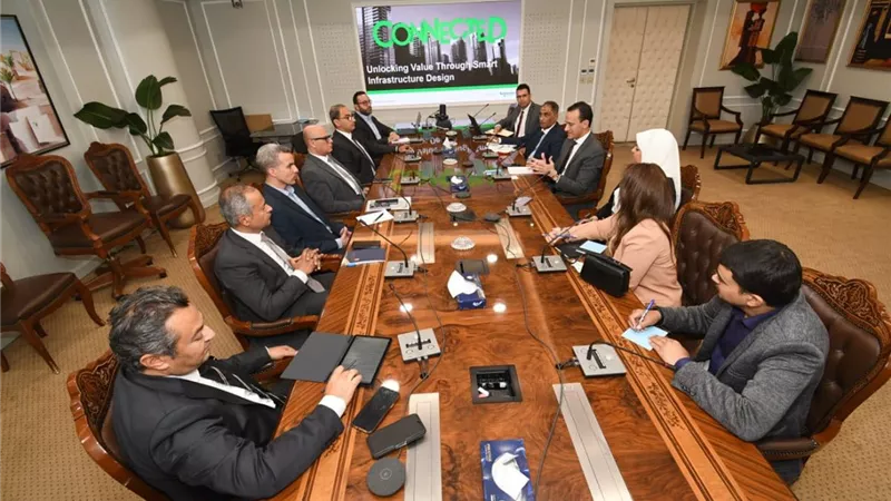 الإسكان تبحث مع ممثلي شنايدر إليكتريك سبل التعاون لإقامة 1000 منزل ذكي