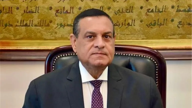 وزير التنمية المحلية : رفع درجة الاستعداد القصوى لاستقبال عيد الفطر