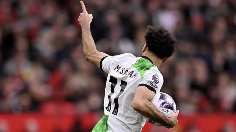 محمد صلاح يقتنص رقما مميزًا بعد هدفه في مانشستر يونايتد