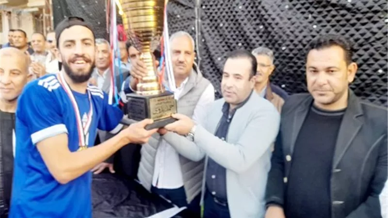 إمياي يفوز بكأس الدورة الرمضانية لكرة القدم بطوخ .. صور