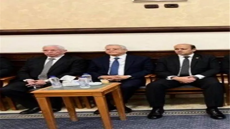 رئيس مجلس النواب يقدم واجب العزاء في وفاة الدكتور أحمد فتحي سرور