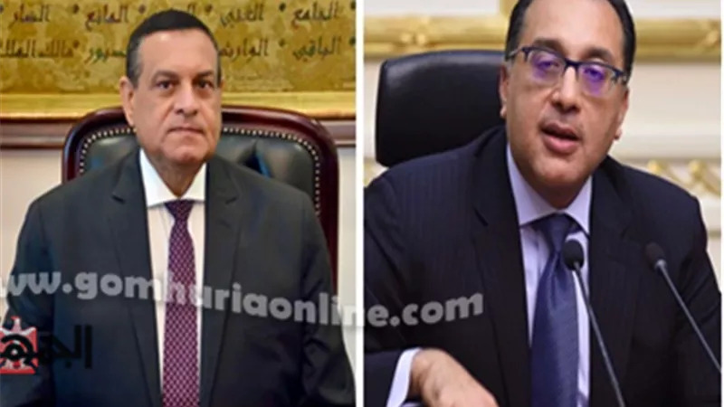 وزير التنمية المحلية يهنئ رئيس الوزراء بحلول عيد الفطر المبارك