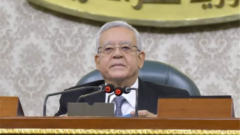 رئيس مجلس النواب يهنئ الرئيس السيسي بمناسبة عيد الفطر المبارك