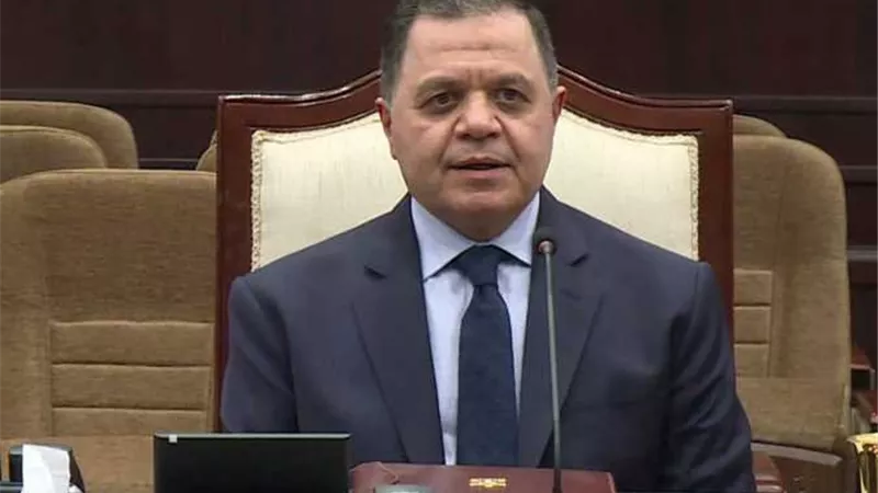 وزير الداخلية يهنئ الرئيس السيسى بمناسبة حلول عيد الفطر