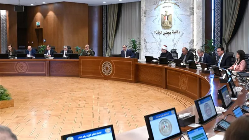 مجلس الوزراء يعقد اجتماعه الأسبوعي لمتابعة إجراءات ضبط الأسواق وخفض الأسعار