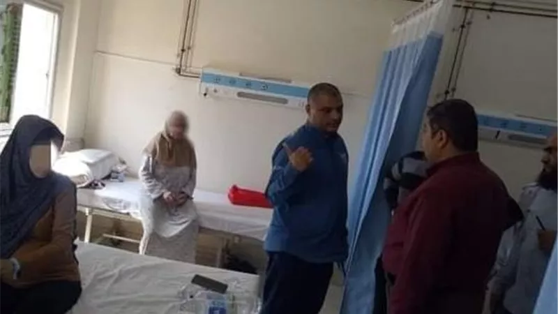 رئيس مدينة أشمون يزور مصابي غزة بالمستشفى العام