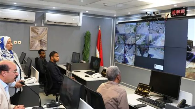 محافظ أسوان: يطمئن على جاهزية المراكز والمدن لإستقبال عيد الفطر