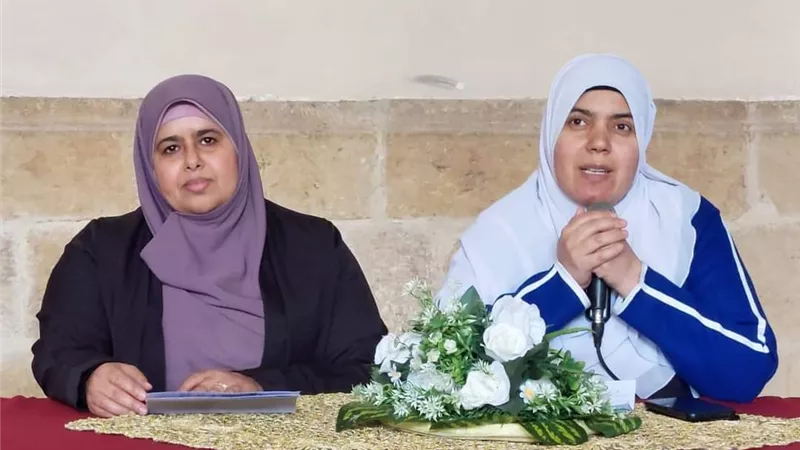 رمضانيات نسائية:السعادة الحقيقية في التعلق بالله والقناعة بقسمته