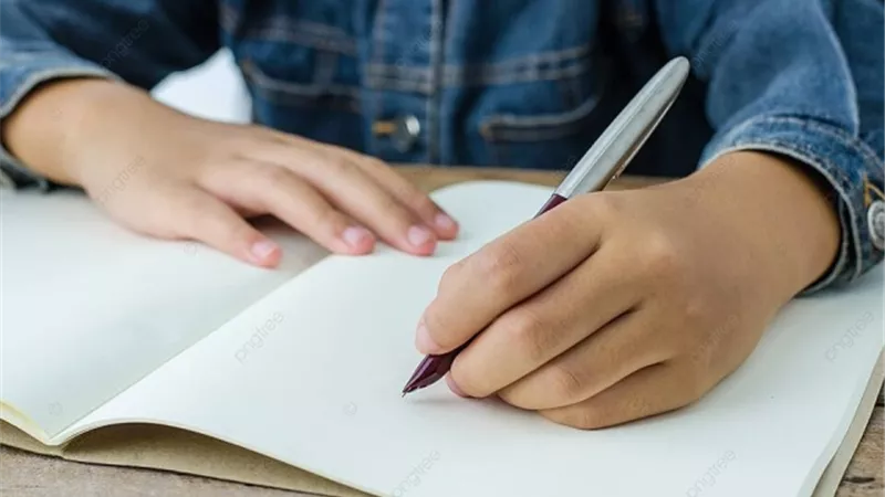 لماذا يستخدم البعض يدهم اليسرى بينما يستخدم الغالبية اليمنى