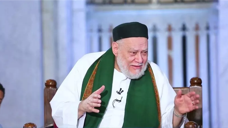 ينفع الزوجين يأخدوا باسورد موبايلات بعض؟.. علي جمعة يجيب