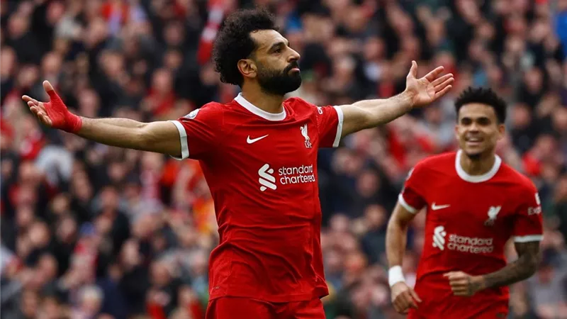 صلاح يقترب من الرحيل عن ليفربول.. وموقف مفاجئ للإدارة