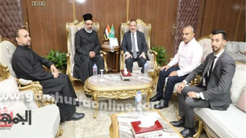 وفد كاتدرائية العذراء مريم بمدينة قويسنا لتهنئة محافظ المنوفية