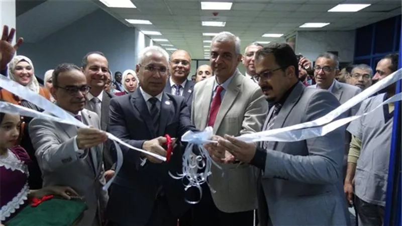 رئيس جامعة المنيا يفتتح وحدتي «مناظير الكُلْى والمسالك البولية »