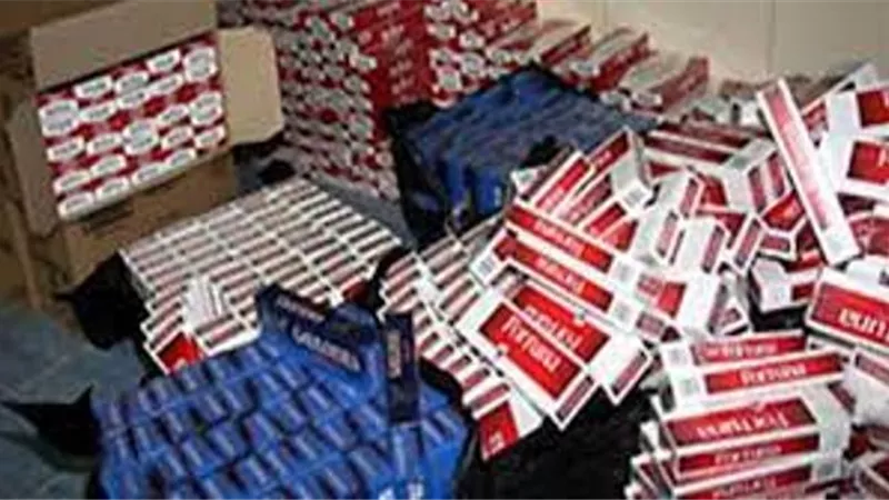 ضبط 68 ألف عبوة سجائر مجهولة المصدر بمطروح