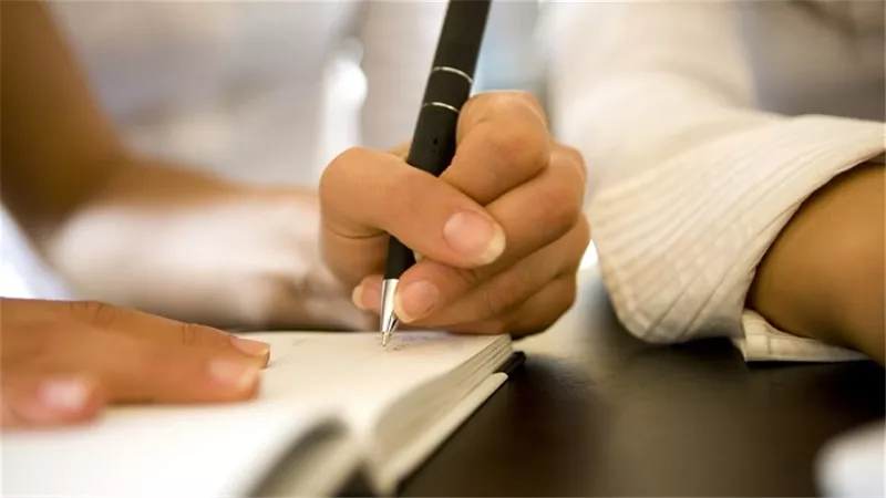 دراسة .. الطفرات الجينية من الأسباب المسؤولة عن استخدام اليد اليسرى