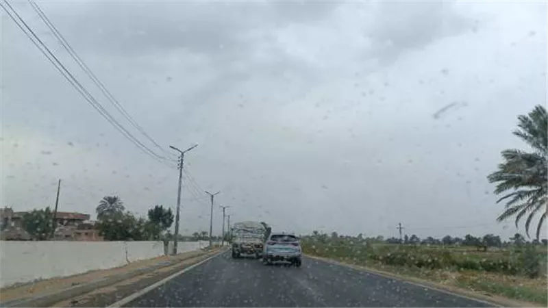 رياح وتقلبات جوية وأمطار.. تفاصيل حالة الطقس خلال عيد الفطر المبارك