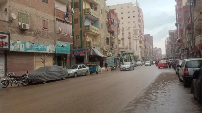 الطقس السيئ..أمطار وبرودة وغيوم في الإسماعيلية