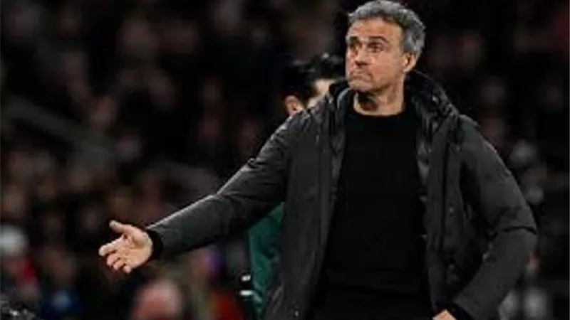 إنريكي: أُمنيتي هي اللعب ضد برشلونة في أفضل حالاته
