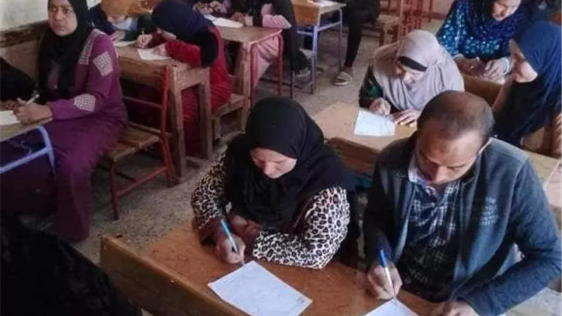فتح 237 فصلا ً لمحو الأمية في 3 مراكز بالمنيا