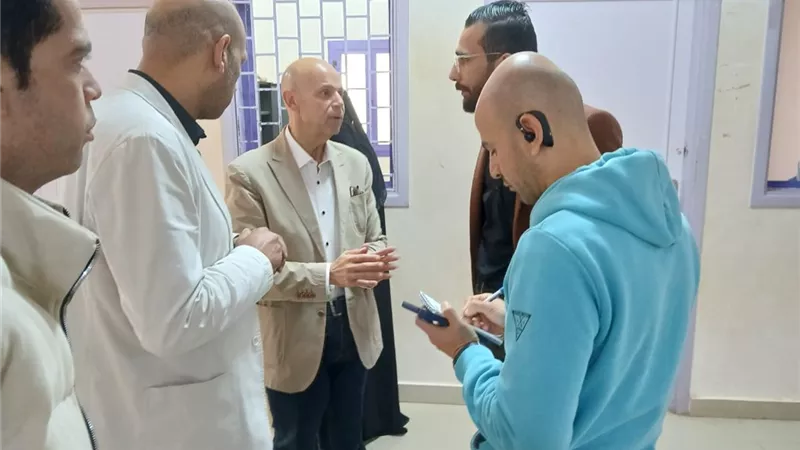 مدير الصحة يتفقد الخدمات الطبية بالمركز الطبي بالحسينية