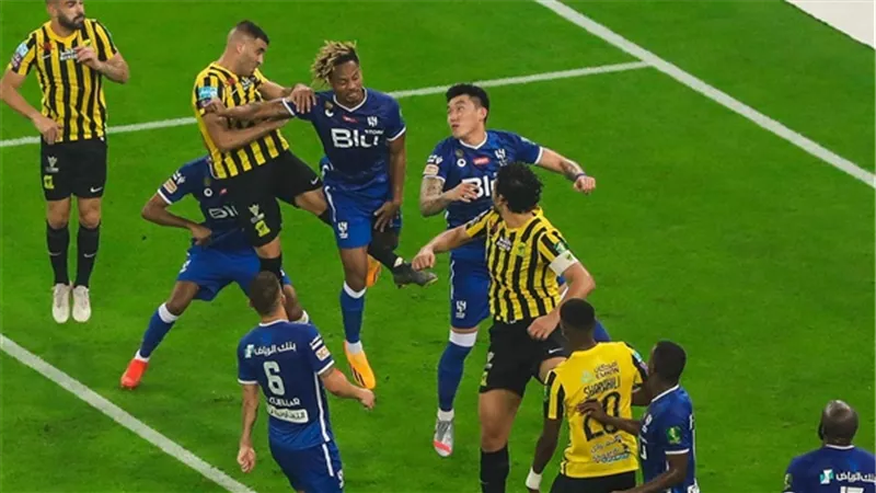 حجازي أساسيا.. تشكيل الهلال والنصر بنهائي كأس السوبر السعودي
