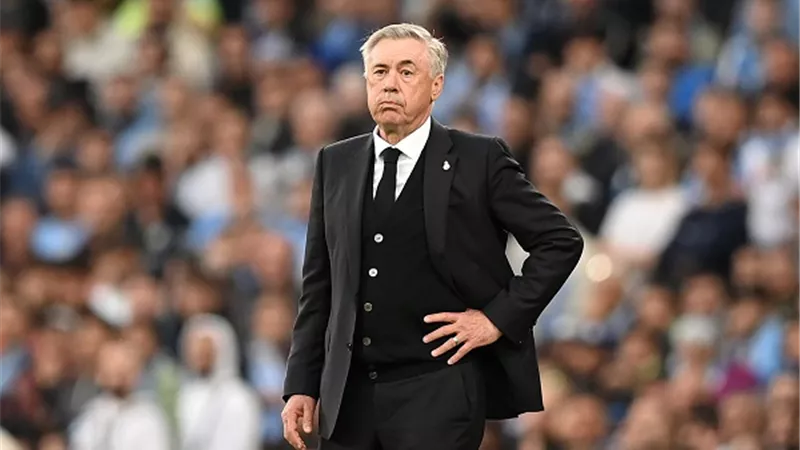 أنشيلوتي يحذر لاعبي ريال مدريد قبل مواجهة الكلاسيكو