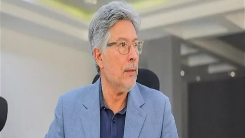 اتحاد الكرة يكشف عن حكام مباراة القمة بين الأهلي والزمالك