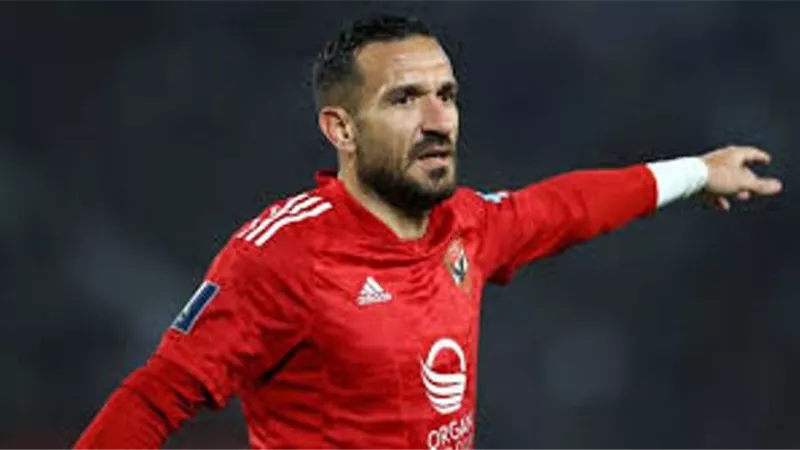 نجم الوداد السابق بديلا لمعلول فى الأهلي