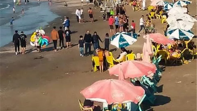 إستمرار الإقبال على رأس البر في ثالث أيام عيد الفطر المبارك