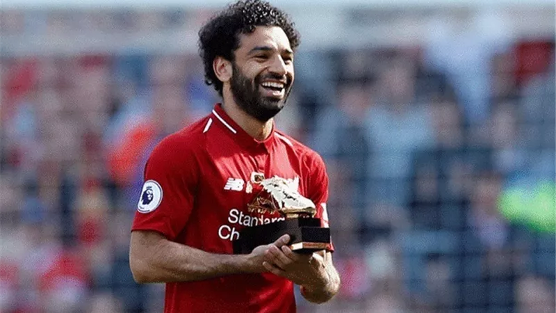 الرحلة لم تنته بعد .. مسيرة صلاح فى الملاعب مزيَّنةٌ بـ 352 هدفا