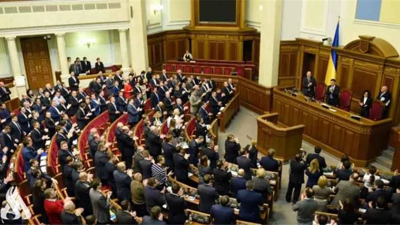 البرلمان الأوكراني يقر قانونا بشأن التعبئة العسكرية
